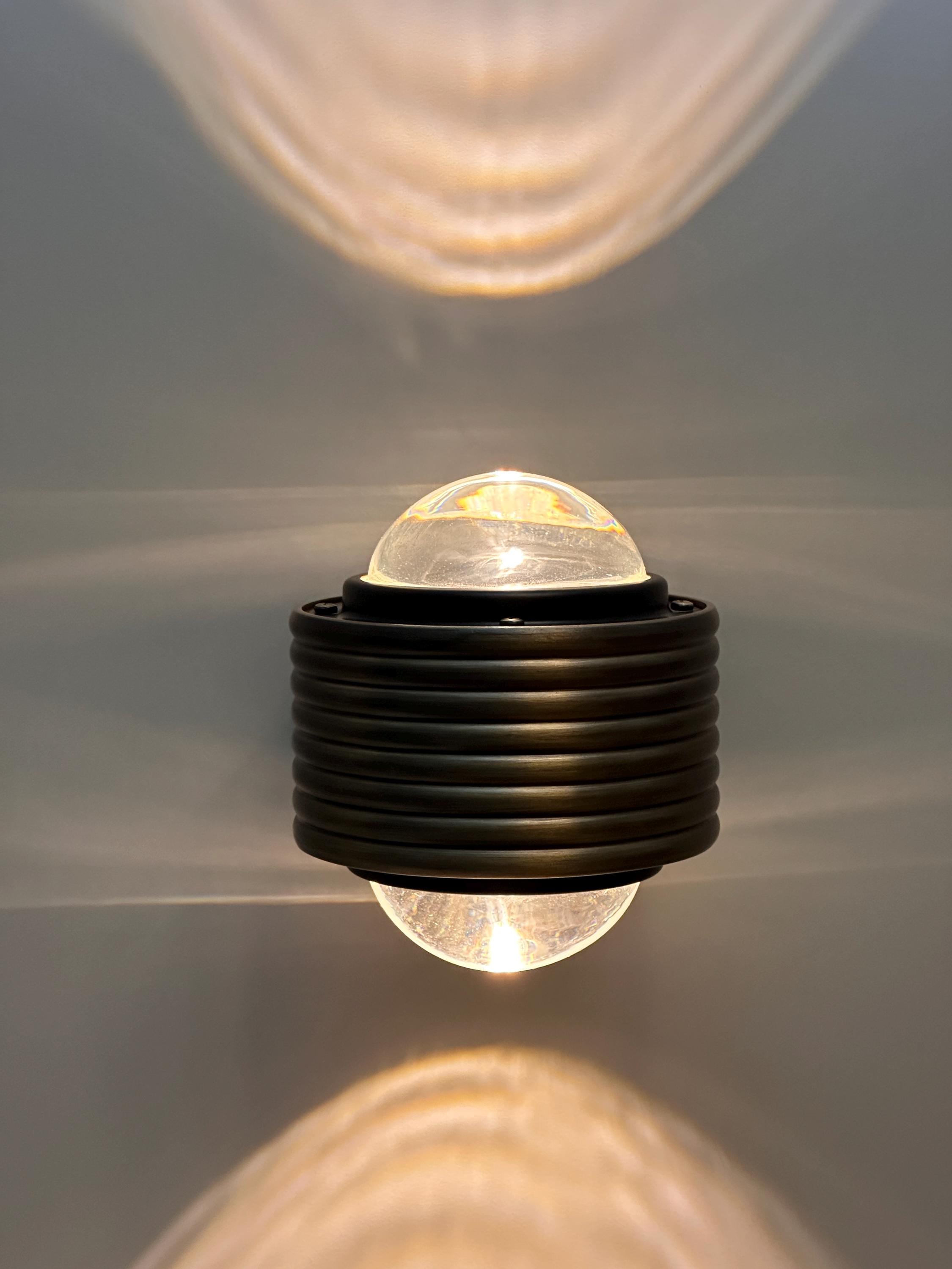 Newcombe Art Deco Brass Wall Sconce | Handcrafted by ÖZENDECO