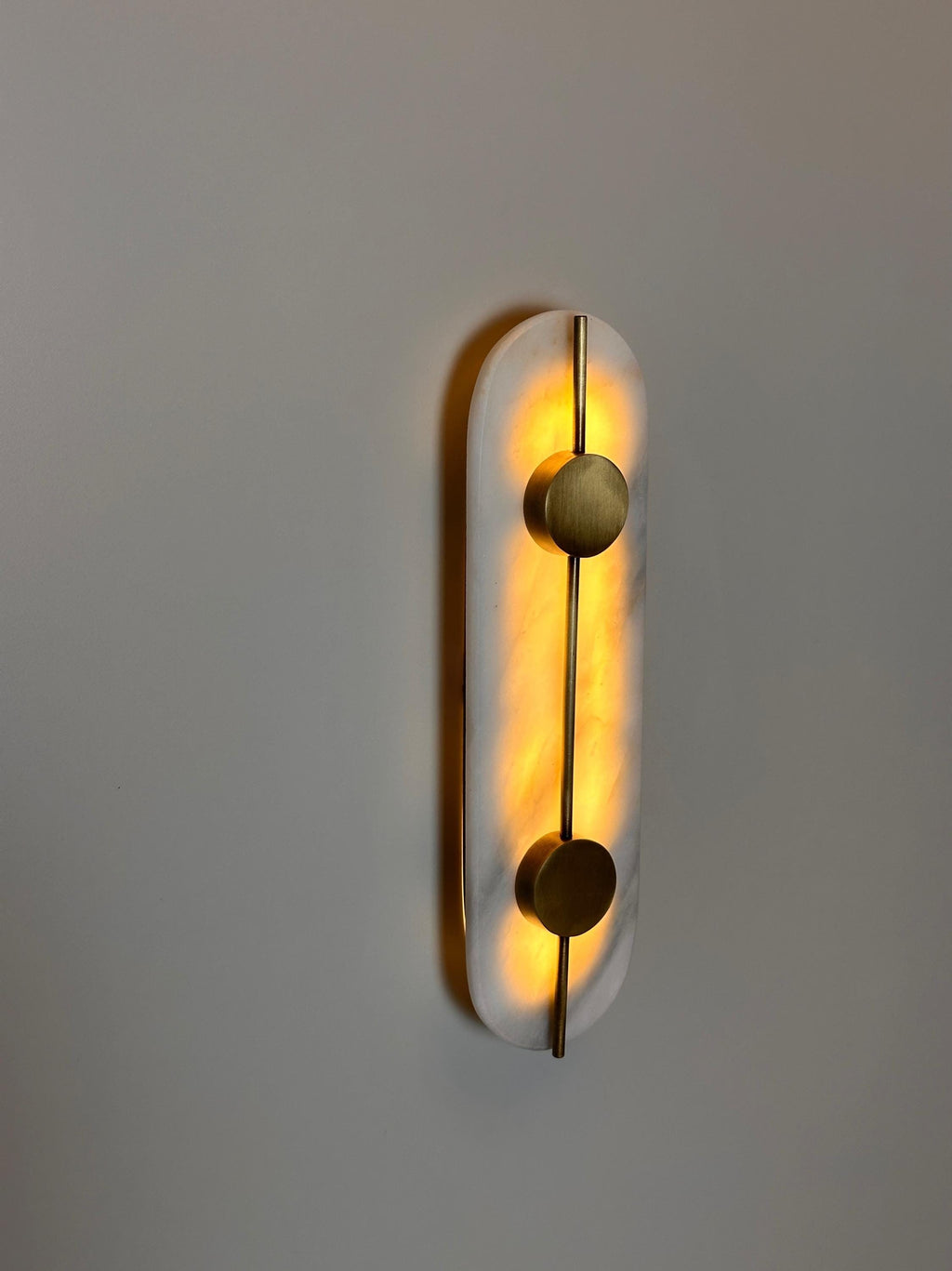 Cascia Wall Light: Luxury Marble and Metal (Modern Interior Sconce)