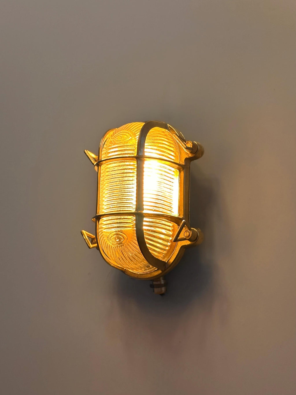 VERLİN Solid Brass Nautical Wall Sconce – Outdoor Coastal Bulkhead Light
