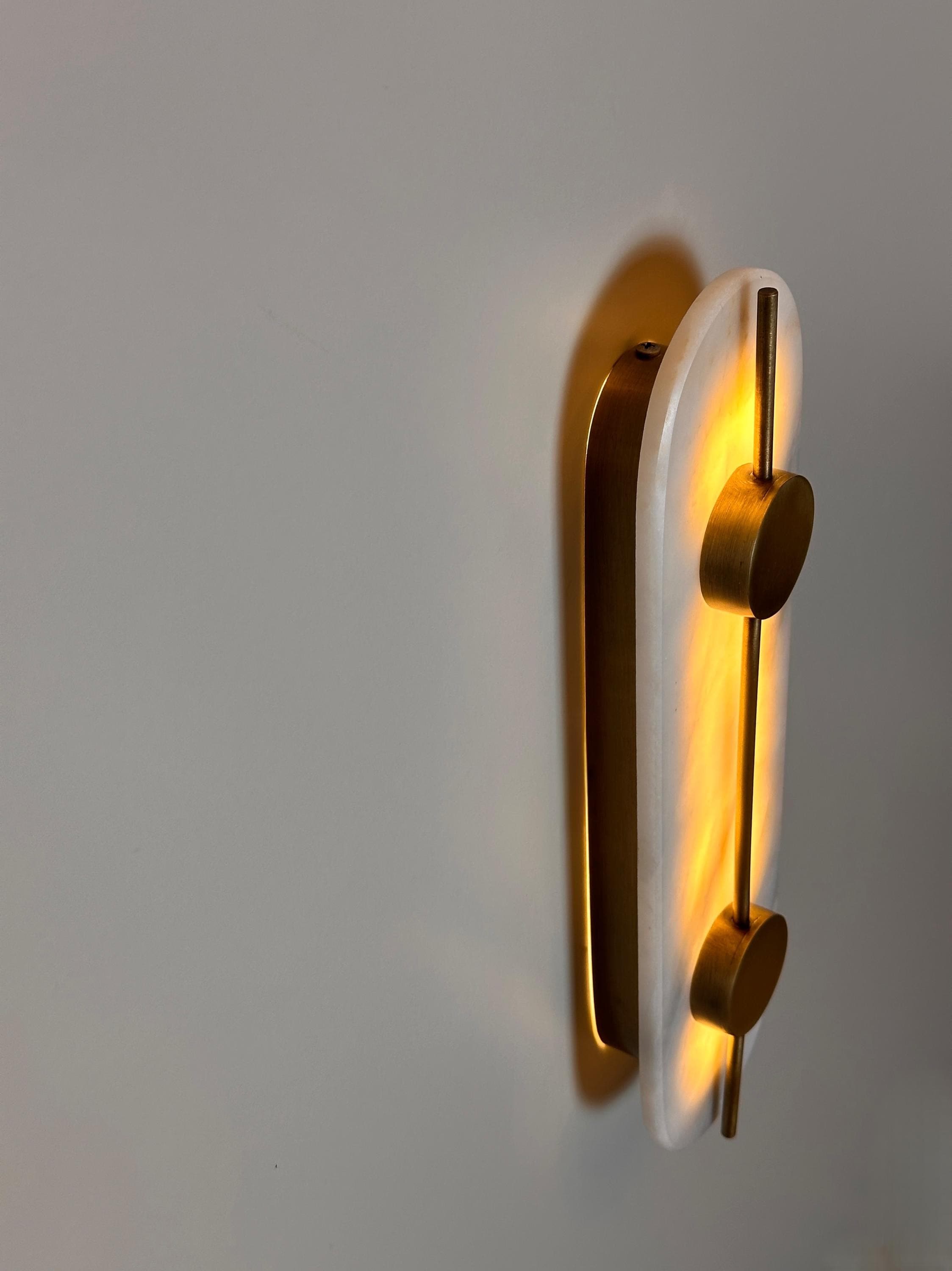 Cascia Wall Light: Luxury Marble and Metal (Modern Interior Sconce)