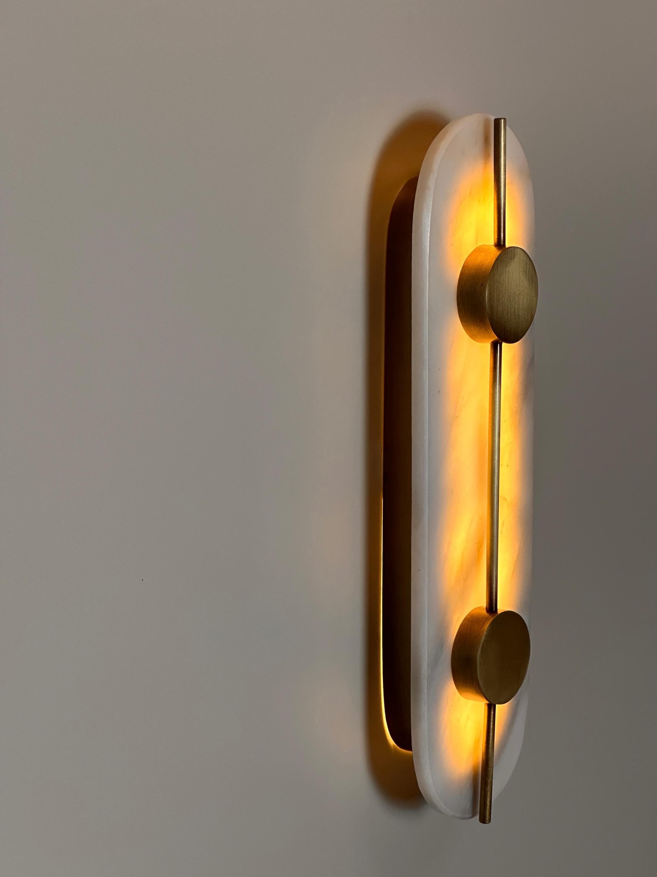 Cascia Wall Light: Luxury Marble and Metal (Modern Interior Sconce)