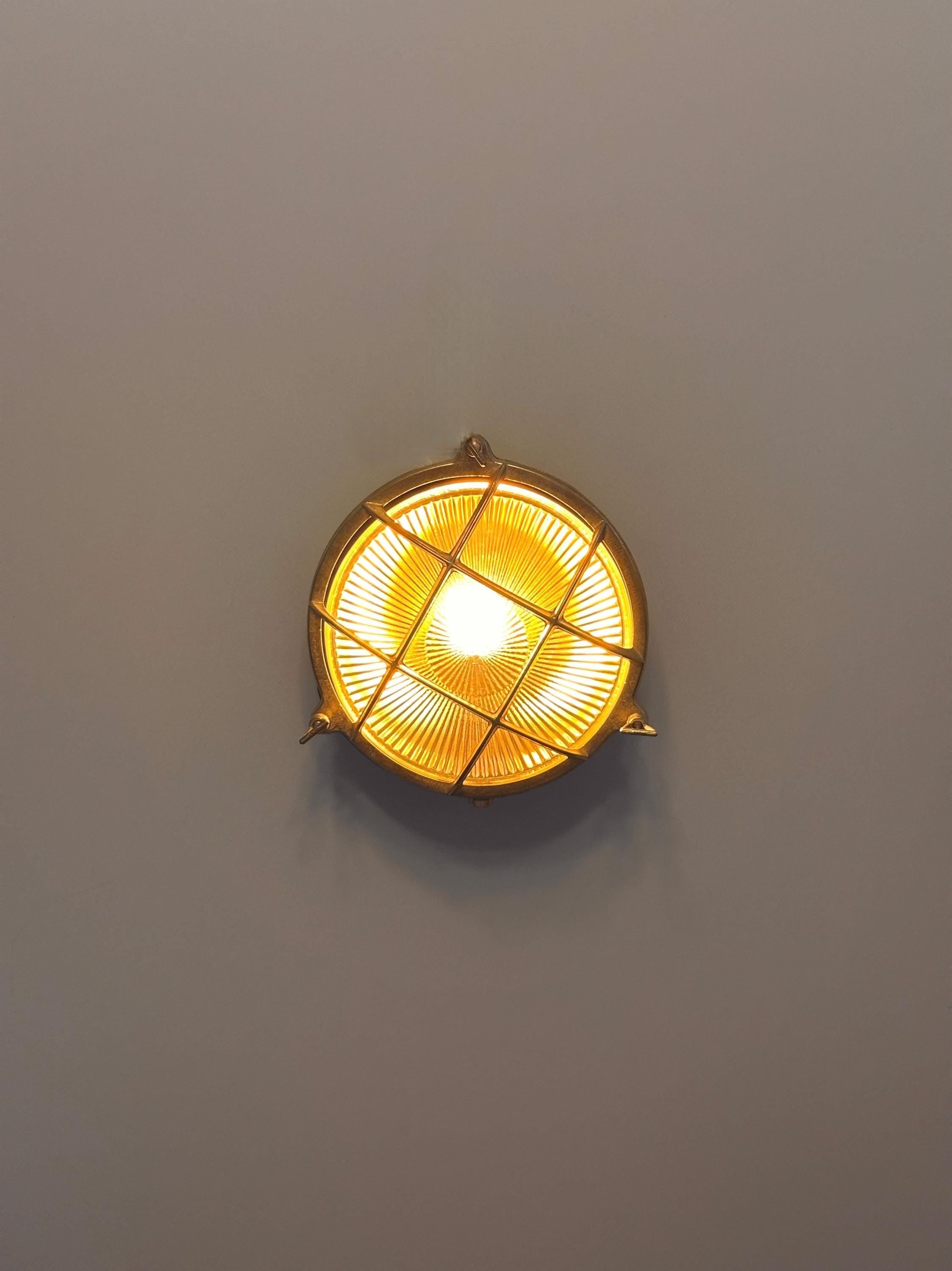 Ternopil Grande Nautical Brass Wall Sconce for Coastal Outdoor Spaces