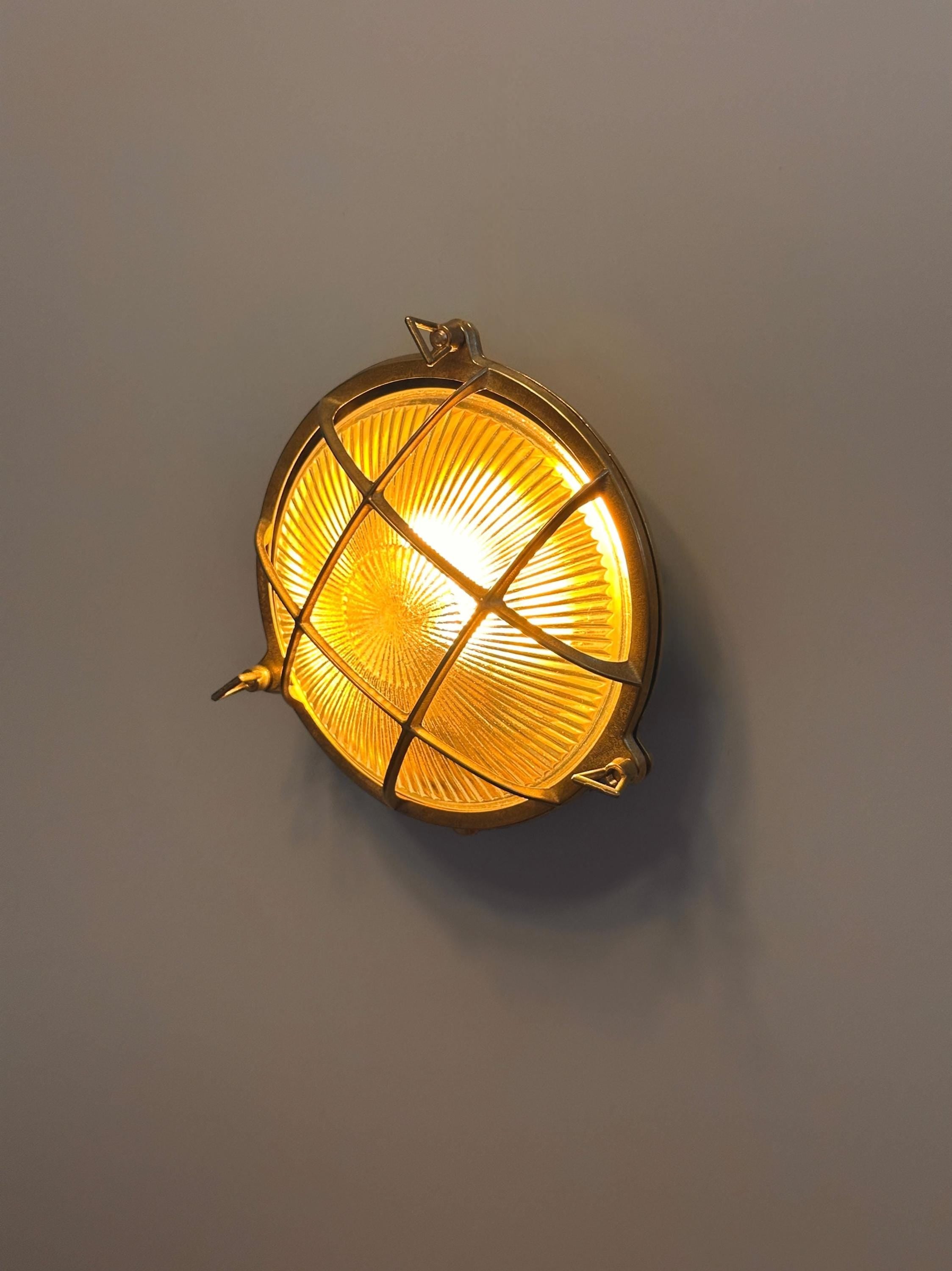 Ternopil Grande Nautical Brass Wall Sconce for Coastal Outdoor Spaces