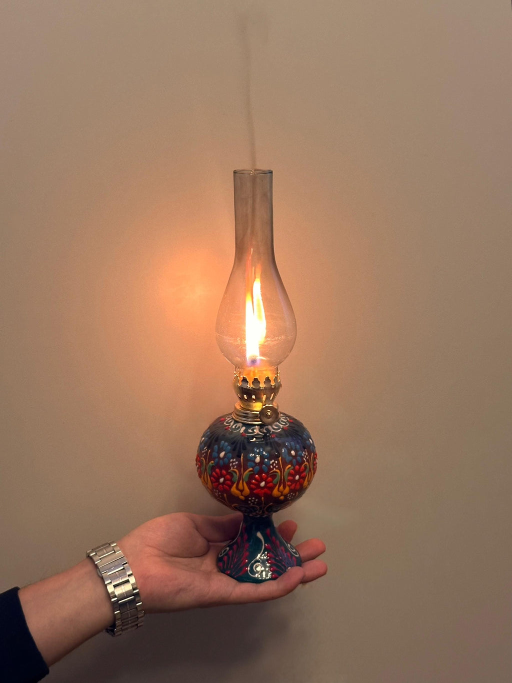 Davos Hand-Painted Ceramic Oil Lamp – Traditional Non-Electric Heritage Lighting