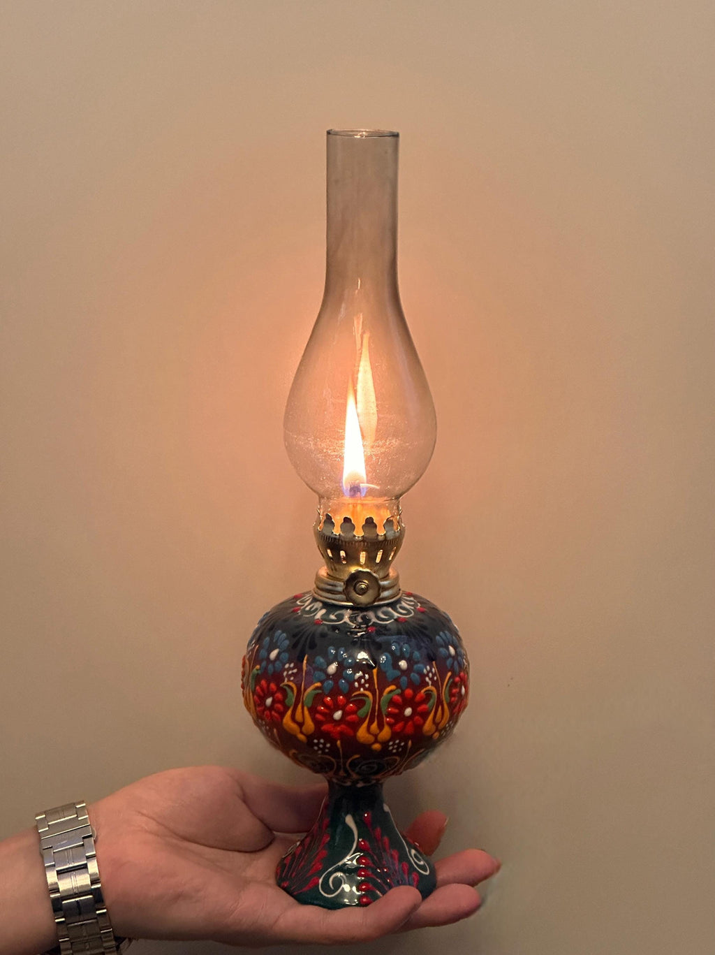 Davos Hand-Painted Ceramic Oil Lamp – Traditional Non-Electric Heritage Lighting